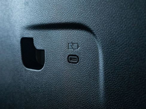 New 2026 Chevrolet Traverse LT image 38