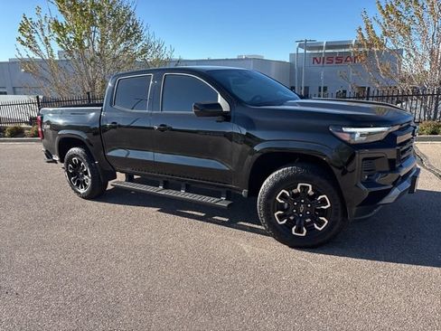Used 2024 Chevrolet Colorado Z71 w/ Z71 Convenience Package 2 AWD/4WD image 1