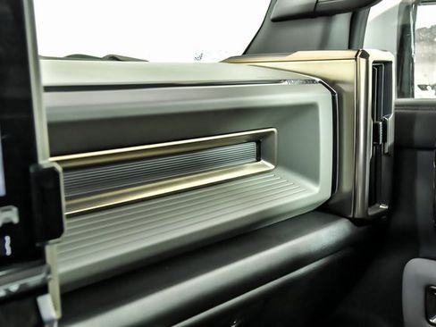 New 2025 GMC Hummer EV 2X w/ LPO, Sport Package image 16