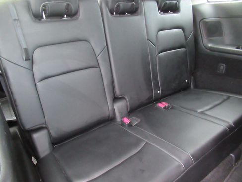 Used 2024 Nissan Pathfinder Platinum w/ Cargo Package AWD/4WD image 36