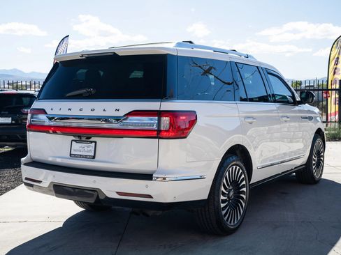 Used 2020 Lincoln Navigator Black Label w/ Cargo Convenience Package AWD/4WD image 10