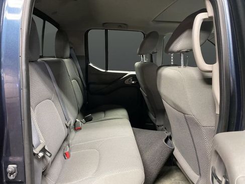 Used 2017 Nissan Frontier SV w/ SV Value Truck Package image 27