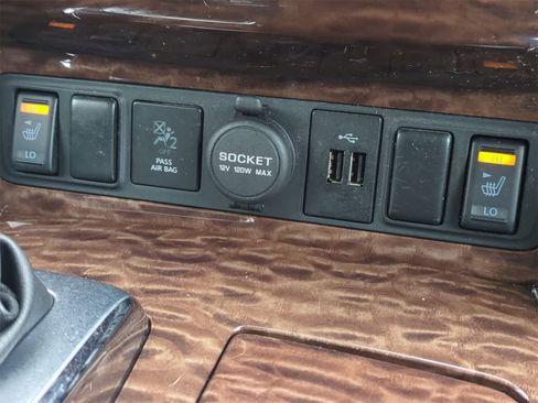 Used 2018 Nissan Armada SV w/ Driver Package image 31