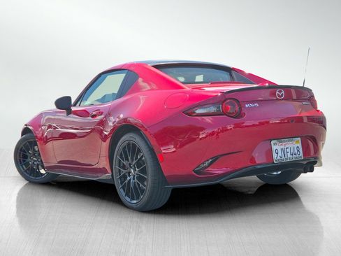 Used 2023 MAZDA MX-5 Miata Club RWD image 9