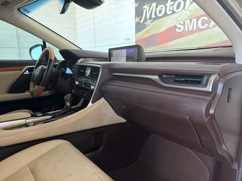 Used 2019 Lexus RX 350 FWD w/ Navigation Package image 27