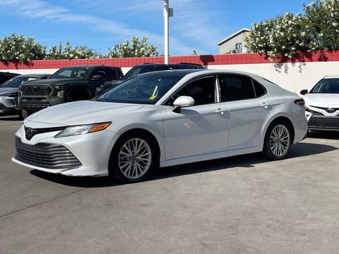 Used 2020 Toyota Camry XLE w/ Protection Package (Q2) image 4