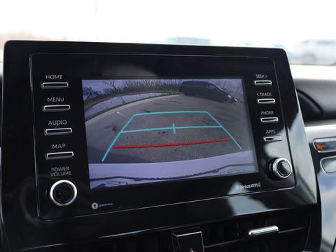 Used 2022 Toyota Camry SE image 23