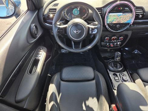 Used 2022 MINI Cooper Clubman S w/ Premium Package image 12