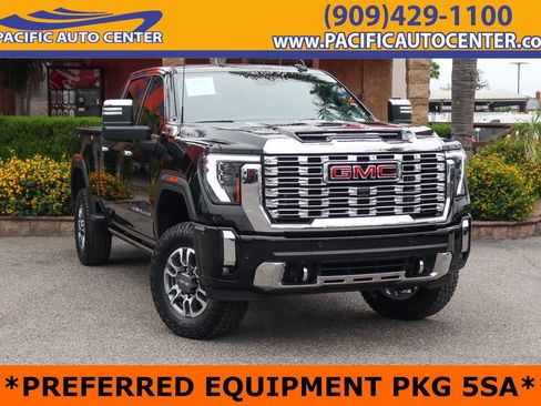Used 2024 GMC Sierra 2500 Denali w/ Denali Reserve Package image 1