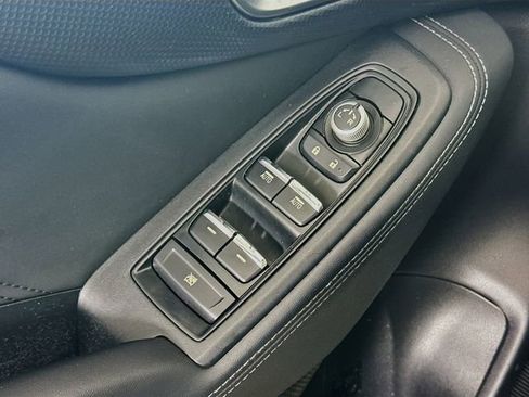 Used 2019 Subaru Forester Limited image 17