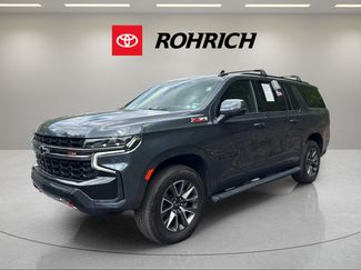 Used 2022 Chevrolet Suburban Z71 w/ Luxury Package AWD/4WD video 1