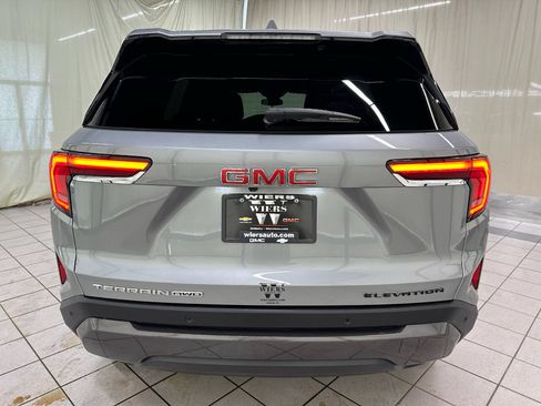 Used 2025 GMC Terrain Elevation w/ Elevation Premium Package AWD/4WD image 6