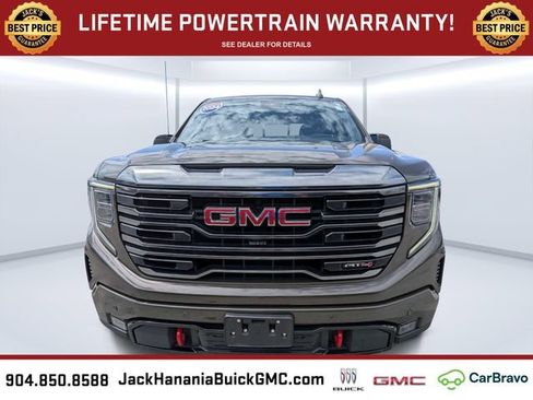 Used 2024 GMC Sierra 1500 AT4 w/ Technology Package AWD/4WD image 7