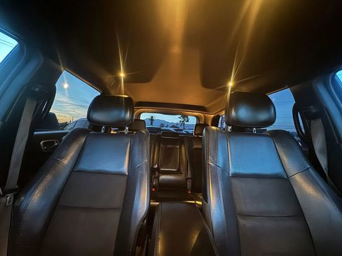 Used 2019 Jeep Grand Cherokee Altitude image 40