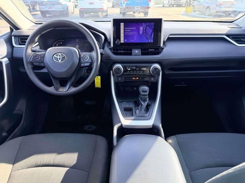 Used 2024 Toyota RAV4 LE image 3