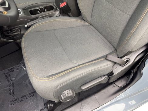 Used 2024 Jeep Wrangler Willys image 31