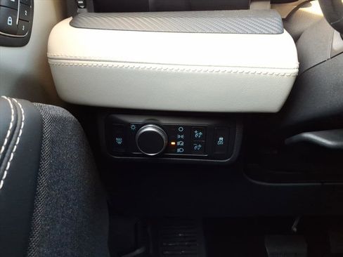 Certified 2021 Ford Mustang Mach-E Premium image 16