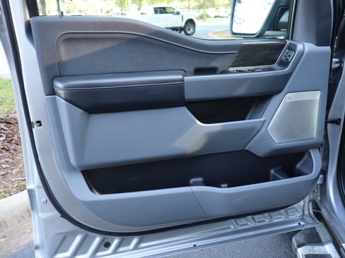 Used 2024 Ford F150 Lariat w/ Equipment Group 502A High AWD/4WD image 20