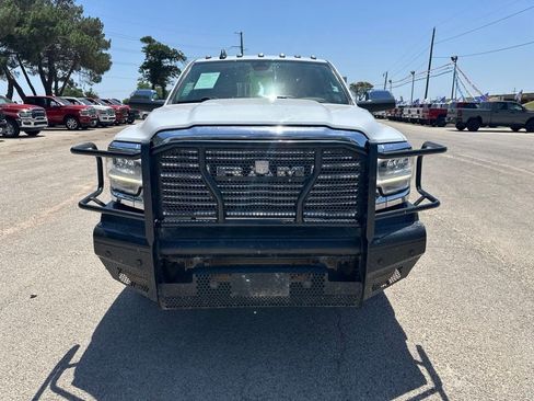 Used 2022 RAM 2500 Laramie w/ Protection Group AWD/4WD image 2