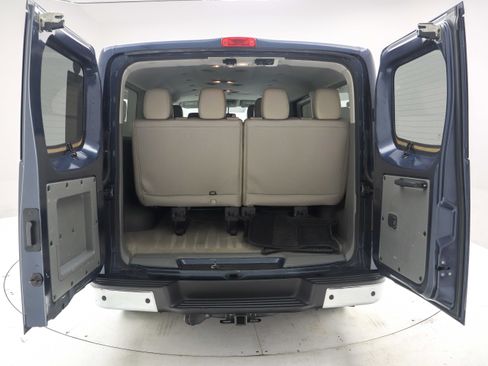 Used 2021 Nissan NV 3500 SL RWD image 10