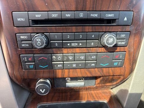 Used 2012 Ford F150 Lariat w/ Lariat Chrome Pkg AWD/4WD image 22