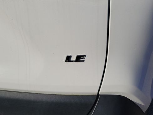 Certified 2024 Toyota RAV4 LE FWD image 20