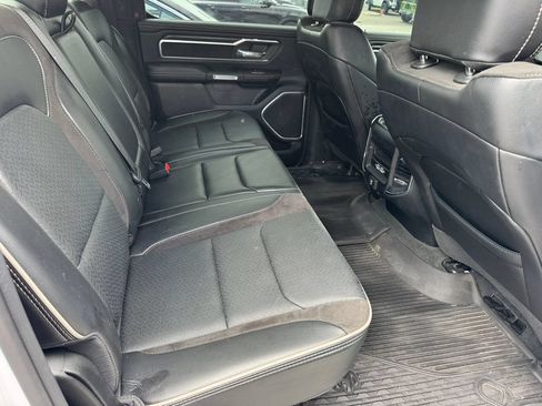 Used 2023 RAM 1500 Laramie AWD/4WD image 4