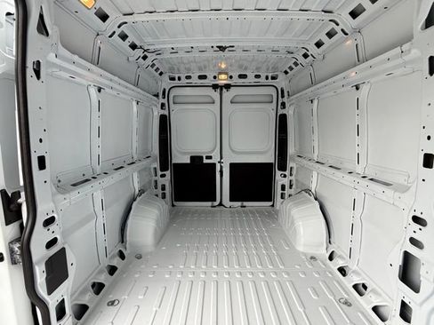 New 2026 RAM ProMaster 2500 w/ Advanced Safety Group FWD image 28