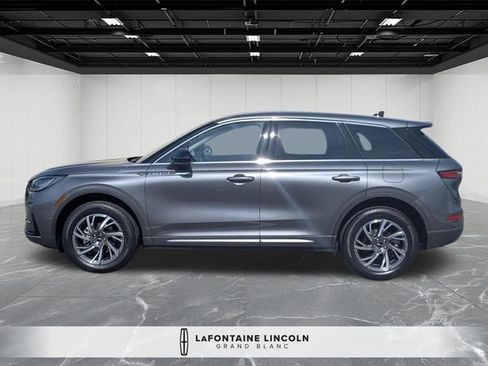 Used 2024 Lincoln Corsair FWD w/ Equipment Group 101A image 2