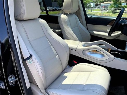 Used 2022 Mercedes-Benz GLE 350 4MATIC image 26