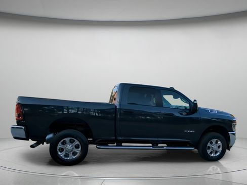 Used 2026 RAM 2500 Big Horn AWD/4WD image 31