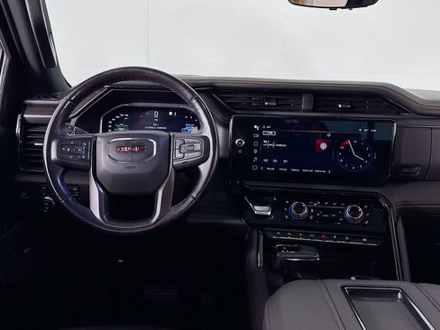 Used 2022 GMC Sierra 1500 AT4 w/ AT4 Premium Package AWD/4WD image 13