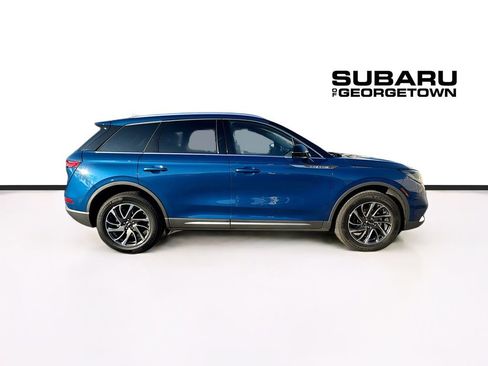 Used 2020 Lincoln Corsair FWD w/ Equipment Group 101A image 8