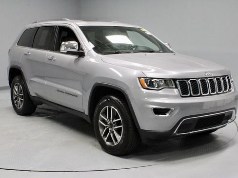 Used 2021 Jeep Grand Cherokee Limited AWD/4WD image 1