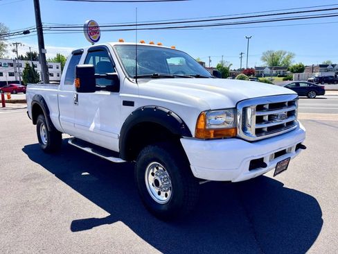 Used 2003 Ford F250 XLT AWD/4WD image 8