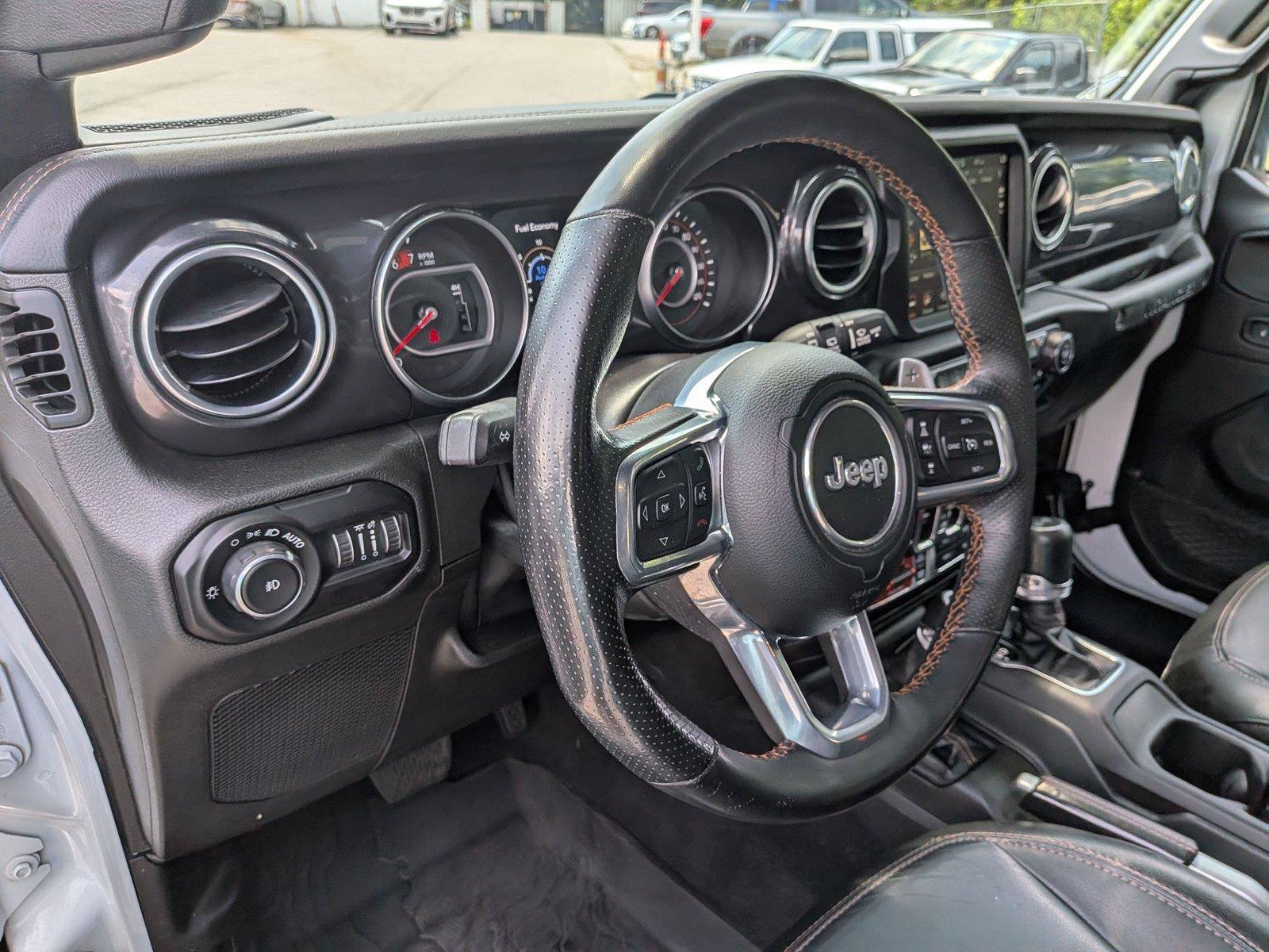 Used 2021 Jeep Wrangler Unlimited Rubicon w/ Trailer Tow Package AWD/4WD image 20