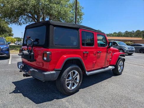 Used 2020 Jeep Wrangler Unlimited Sahara AWD/4WD image 4