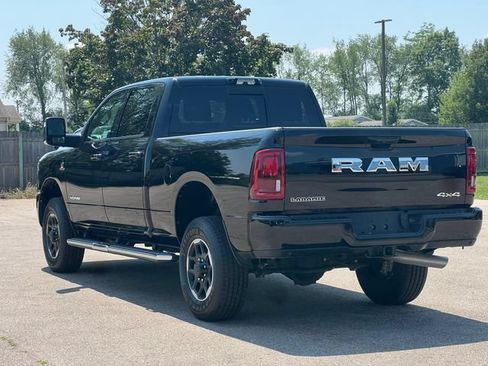 Used 2025 RAM 2500 Laramie AWD/4WD image 42