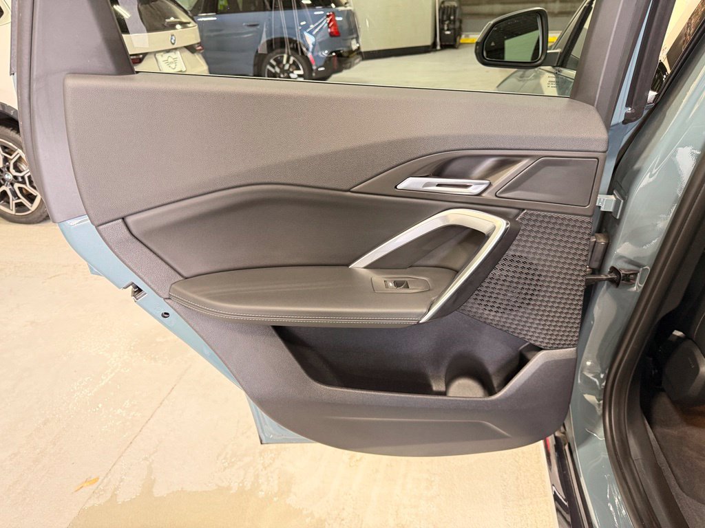 Used 2026 BMW X1 xDrive28i AWD/4WD image 21
