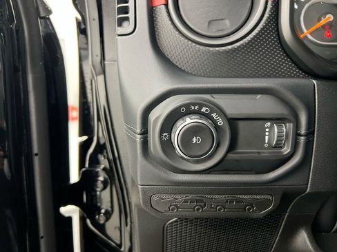 New 2026 Jeep Wrangler Unlimited Rubicon image 17