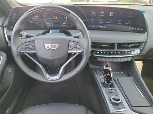 Used 2026 Cadillac CT5 Premium Luxury image 11