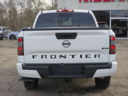 New 2026 Nissan Frontier SV image 8