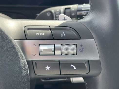 Used 2025 Hyundai Kona SEL FWD image 20