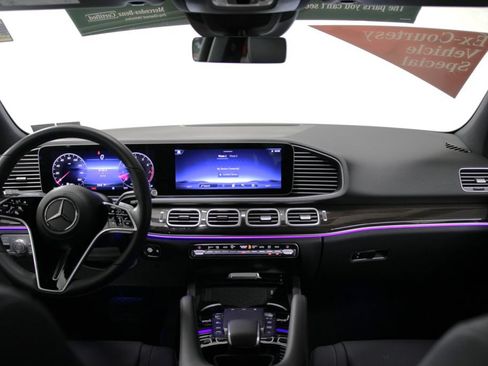 Certified 2025 Mercedes-Benz GLE 350 4MATIC image 4