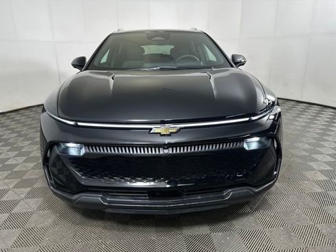 Used 2026 Chevrolet Equinox EV LT image 8