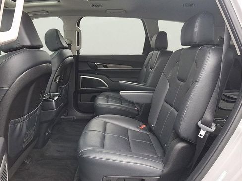 Used 2022 Kia Telluride EX w/ EX Premium Package image 22