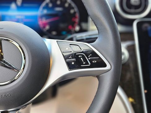 Certified 2025 Mercedes-Benz C 300 4MATIC Sedan image 23
