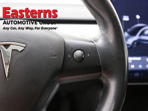 Used 2018 Tesla Model 3 Long Range image 16