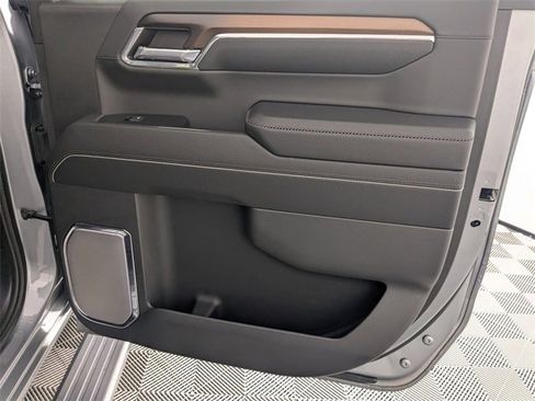 Used 2024 GMC Sierra 1500 Denali image 34