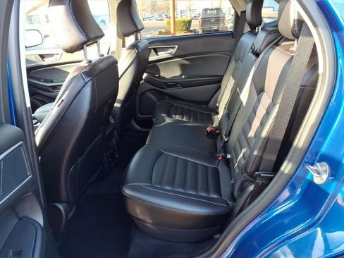 Used 2024 Ford Edge SEL w/ Convenience Package image 11